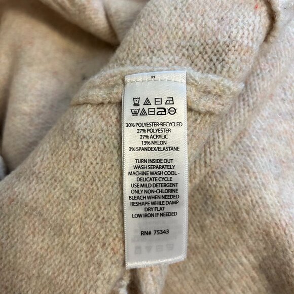 New Cupecakes & Cashmere Sweater: Size XL - Picture 9 of 10